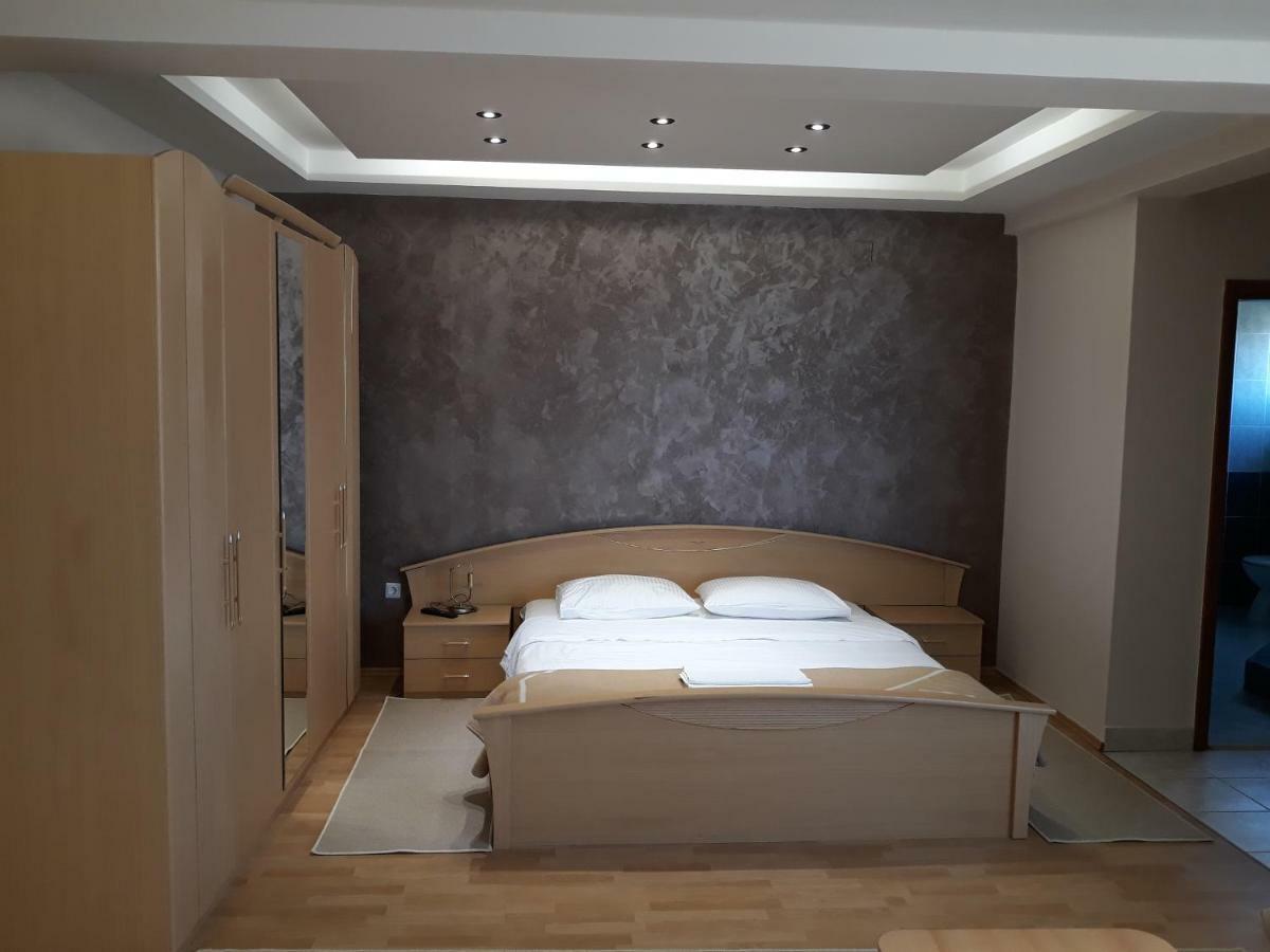 Motel Lav Čapljina エクステリア 写真