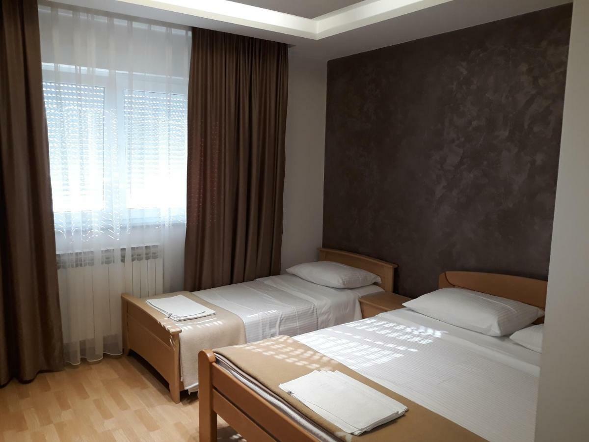 Motel Lav Čapljina エクステリア 写真